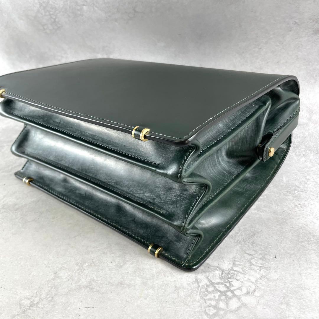 極美品✨ ココマイスター ミニダレスバッグ ブライドルレザー チャーム グリーン