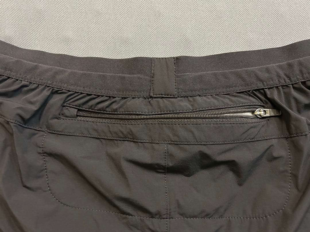 ROARK アウトドアショートパンツ