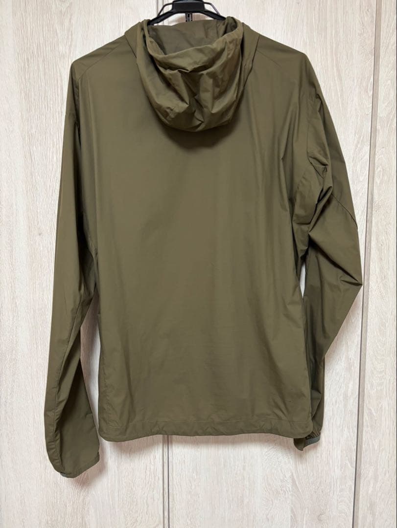 tilak フード付きナイロンジャケット L オリーブグリーン