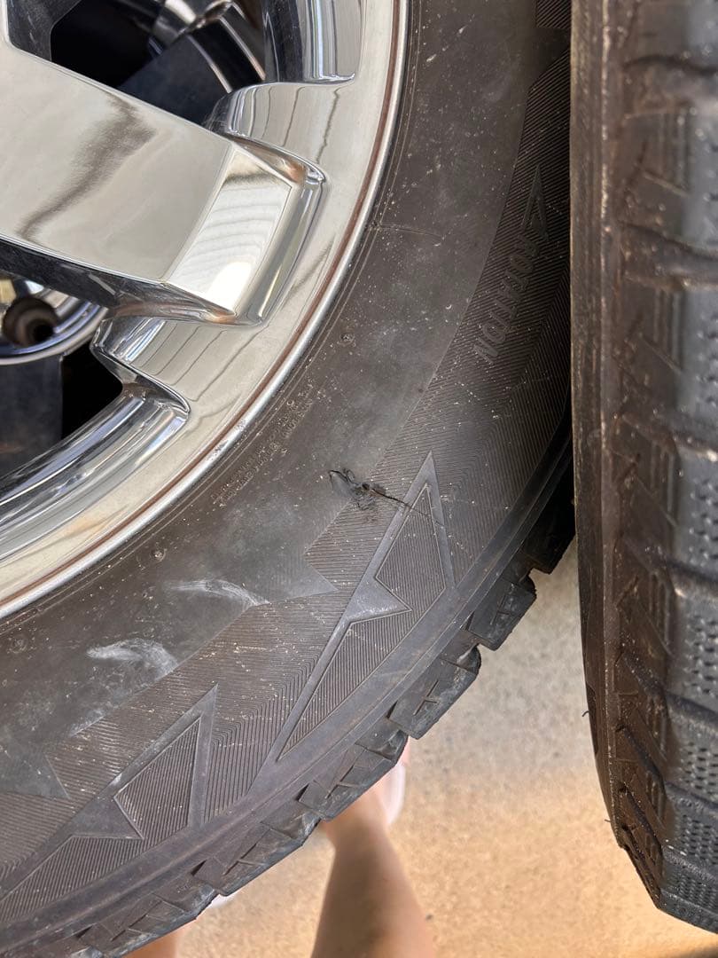 shunuhs ダッヂラムトラック純正クロームホイール 20タイヤセット