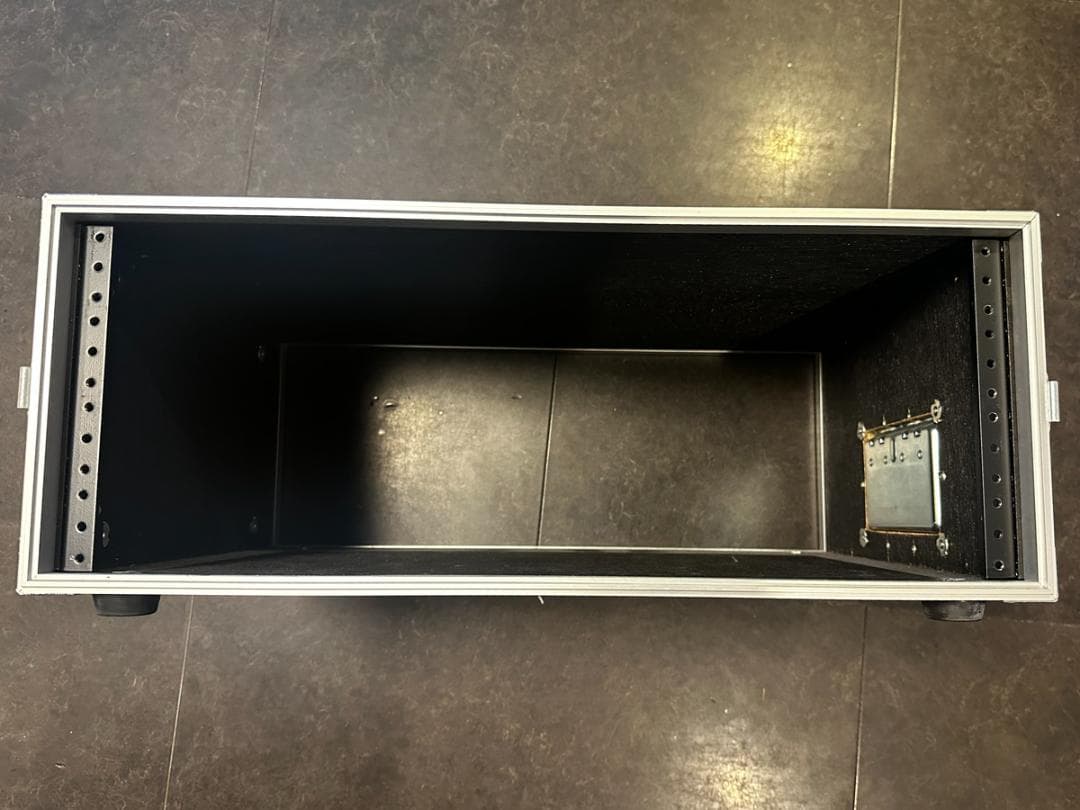 IKEBEオリジナル　4Uラックケース