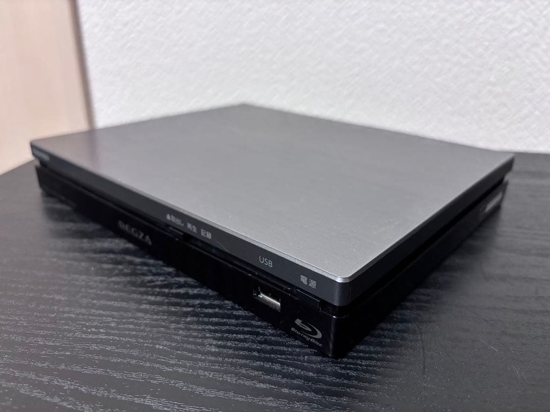 TOSHIBA REGZA DBP-R500 ブルーレイプレーヤー リモコン付き