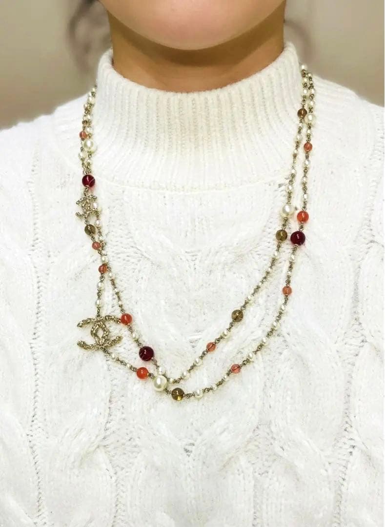 CHANELロングパールネックレス