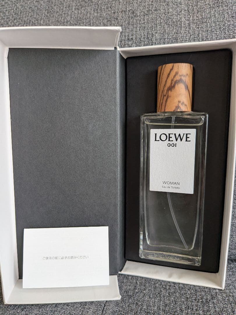ロエベ　オードゥトワレ001ウーマン50ml