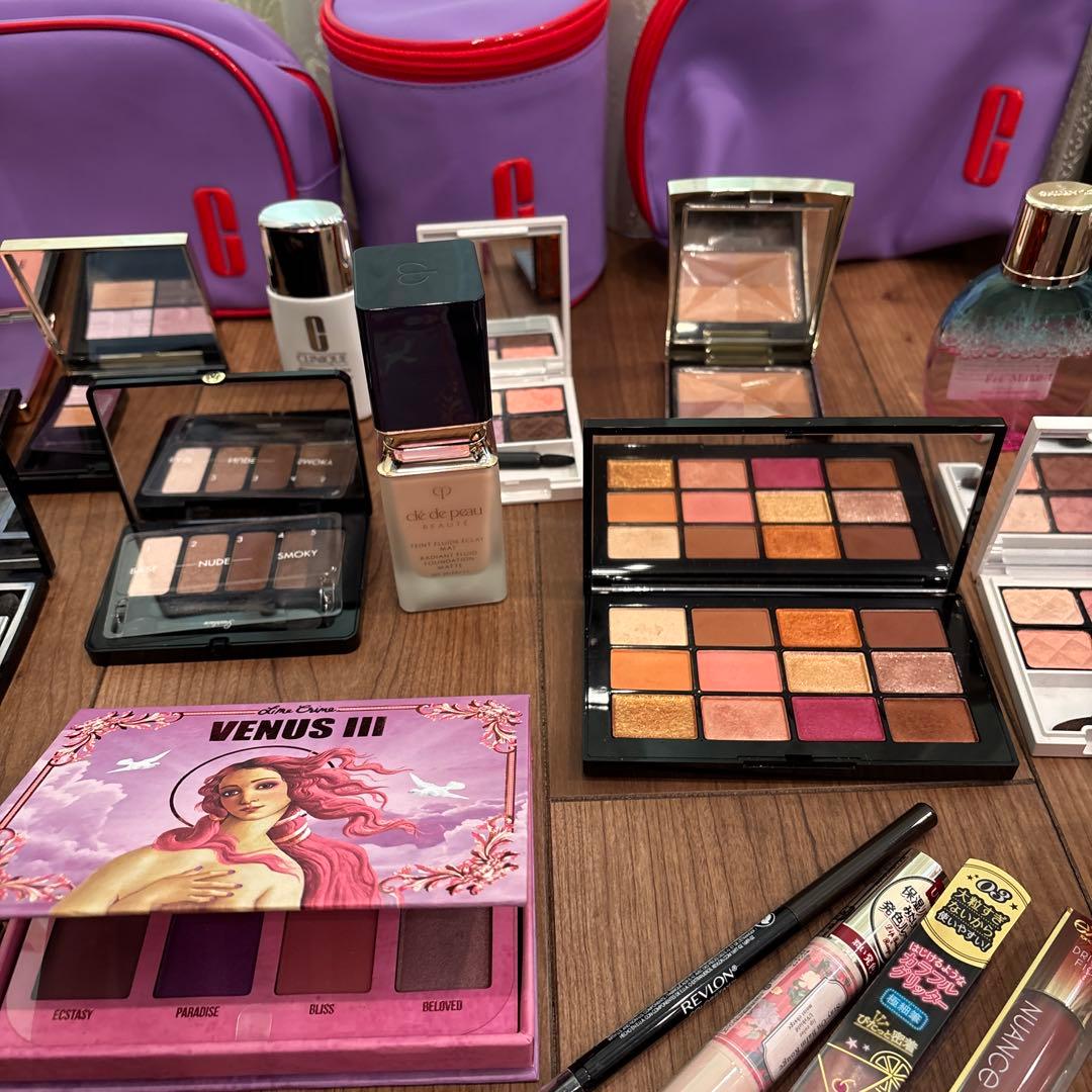 コスメ大量まとめ売り　デパコス＆プチプラ　クレド、Dior、CHANEL