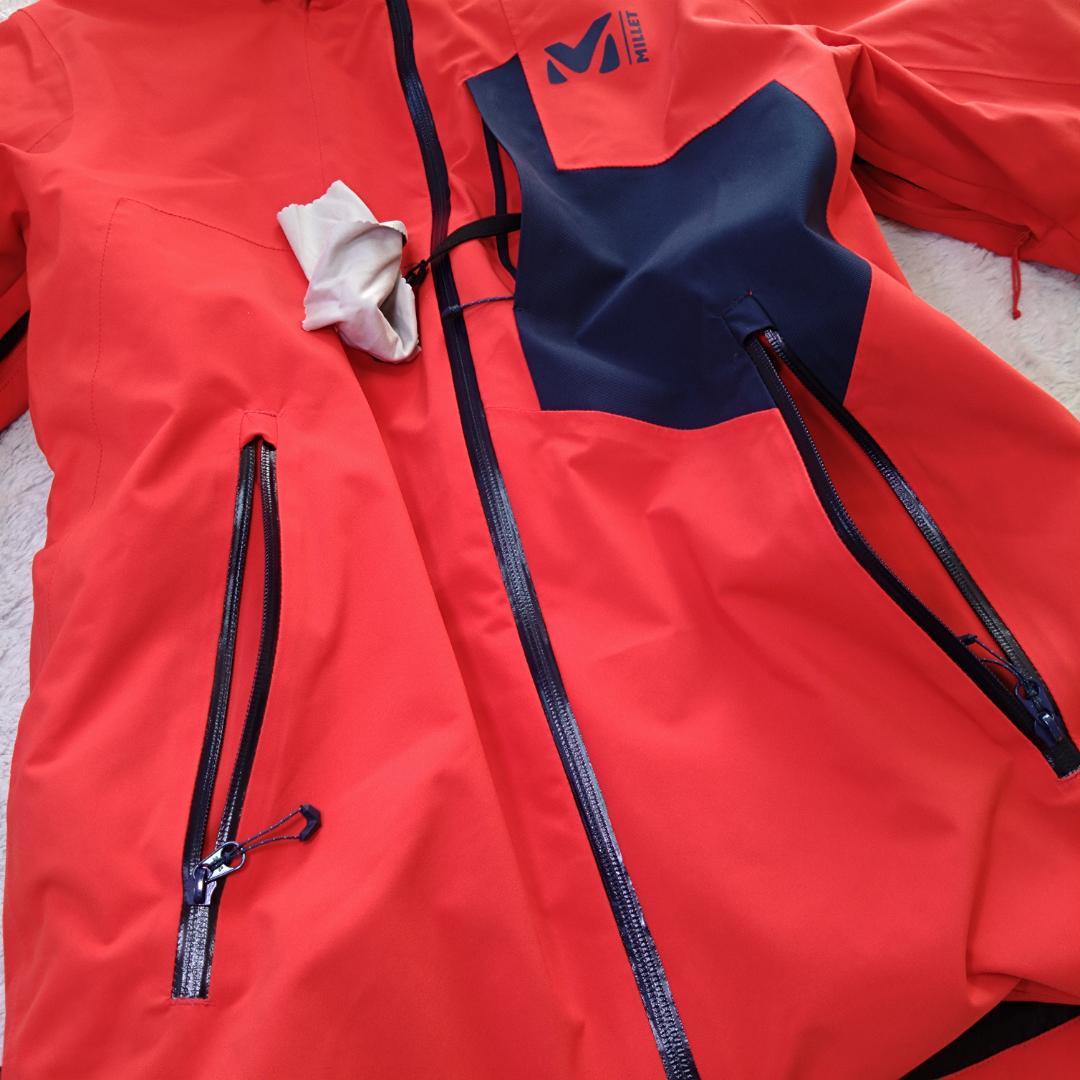 MILLET スキーウェアＭ　ストラットンＪＫ　断熱材　ポケット充実　デカロゴ