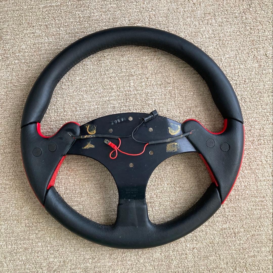 【希少品】MOMO ステアリングF1 CONCEPT SPYDER