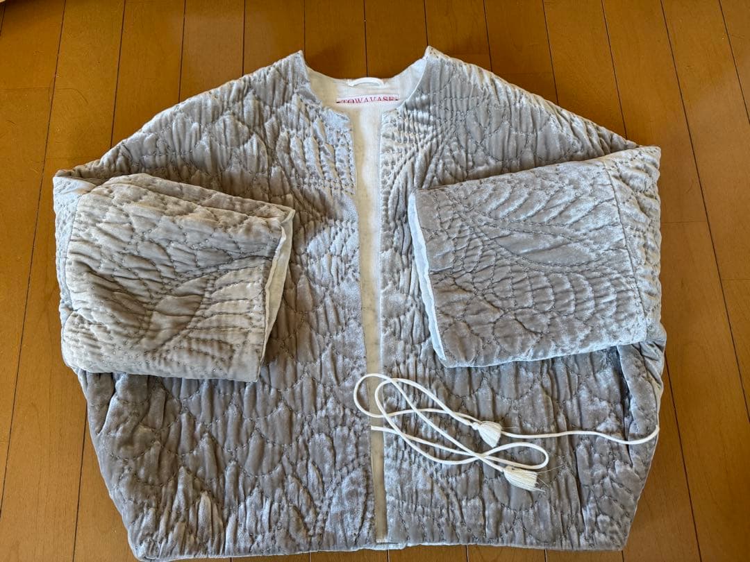 TOWAVASE トワヴァーズ ベルベットキルトショートローブ
