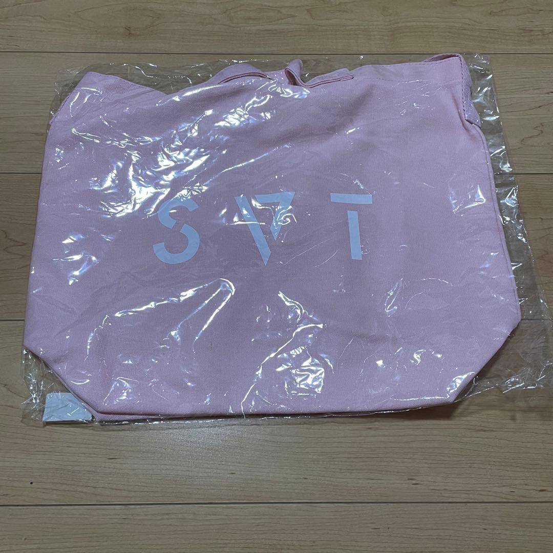 SEVENTEEN ツアーバック