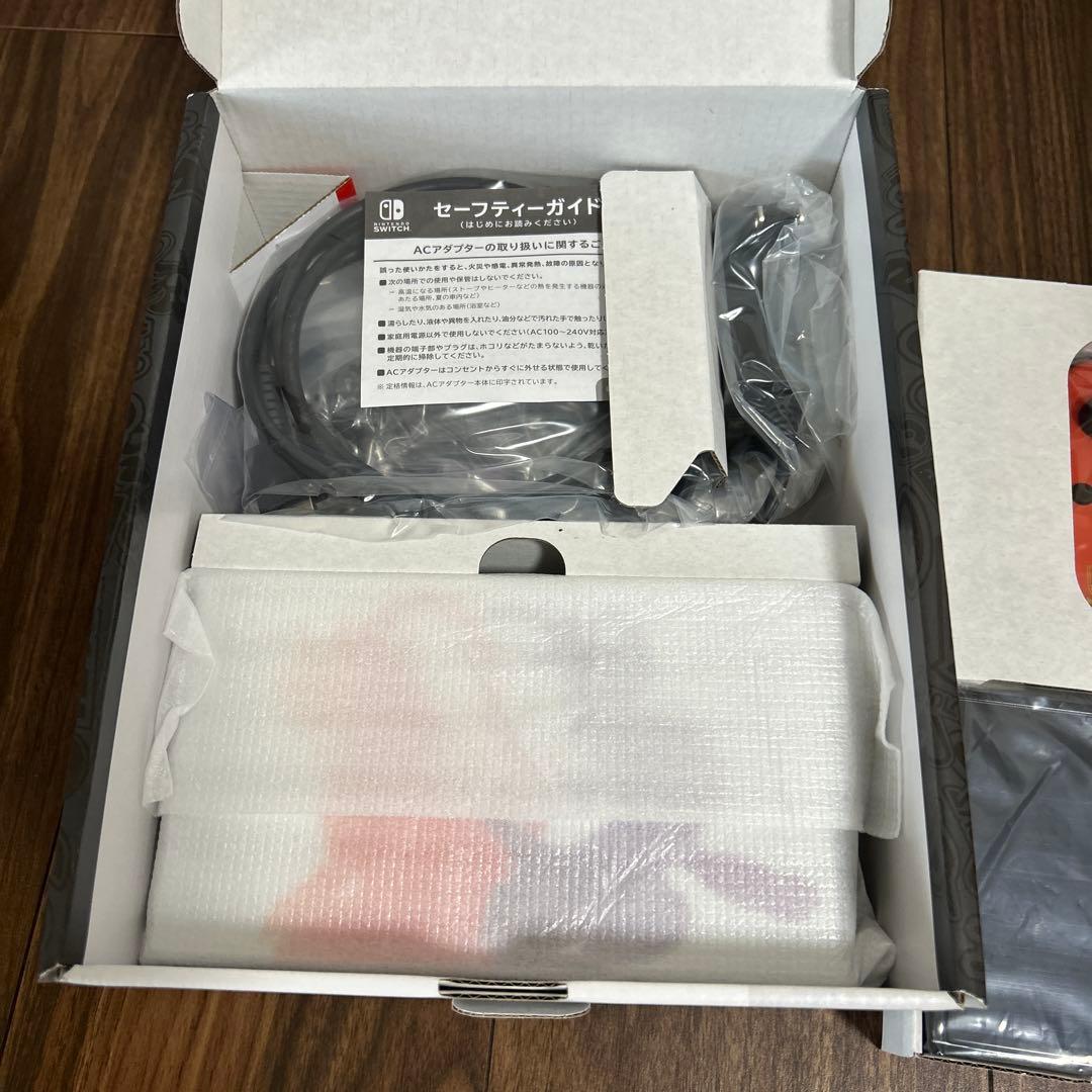 Nintendo Switch 有機EL スカーレット・バイオレットエディション