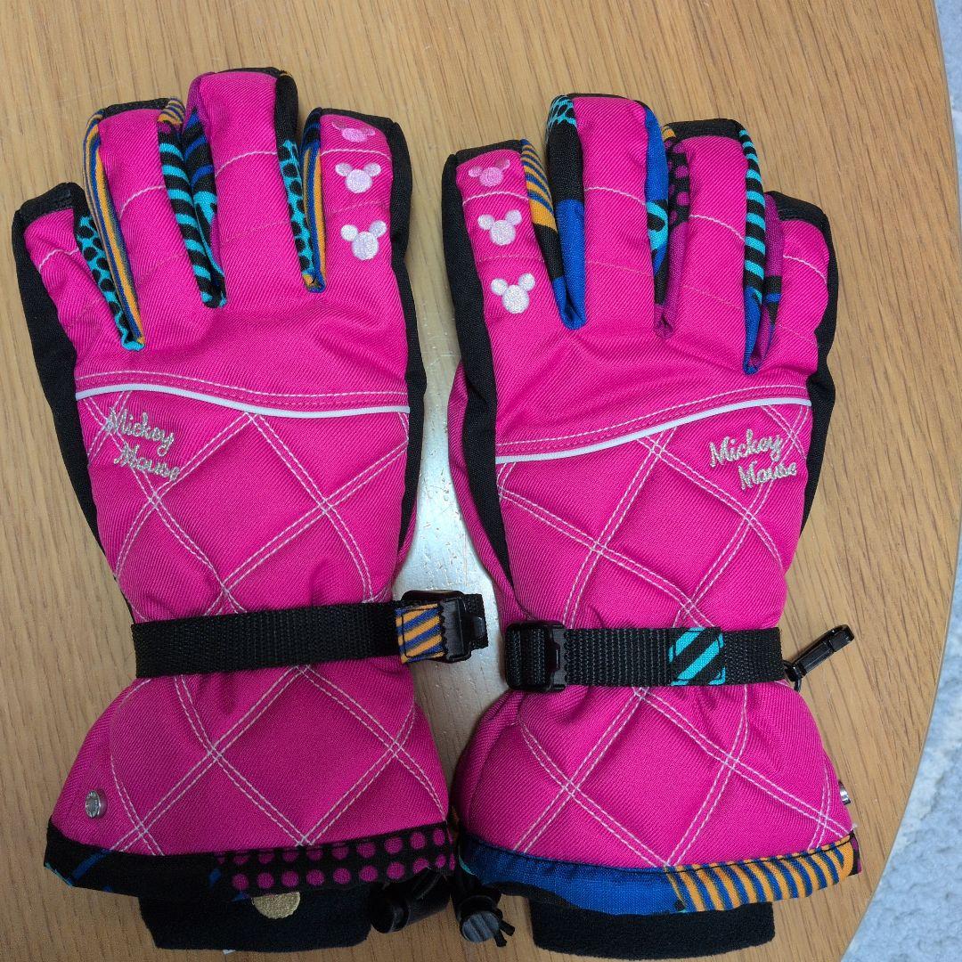 ウィンタースポーツ用ディズニージャケットとパンツ、グローブセット