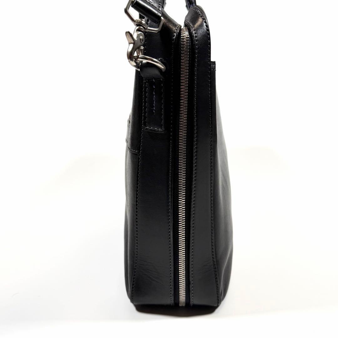 【美品】ソメスサドル　ビジネスバッグ　2way イノベーション　レザー　黒色