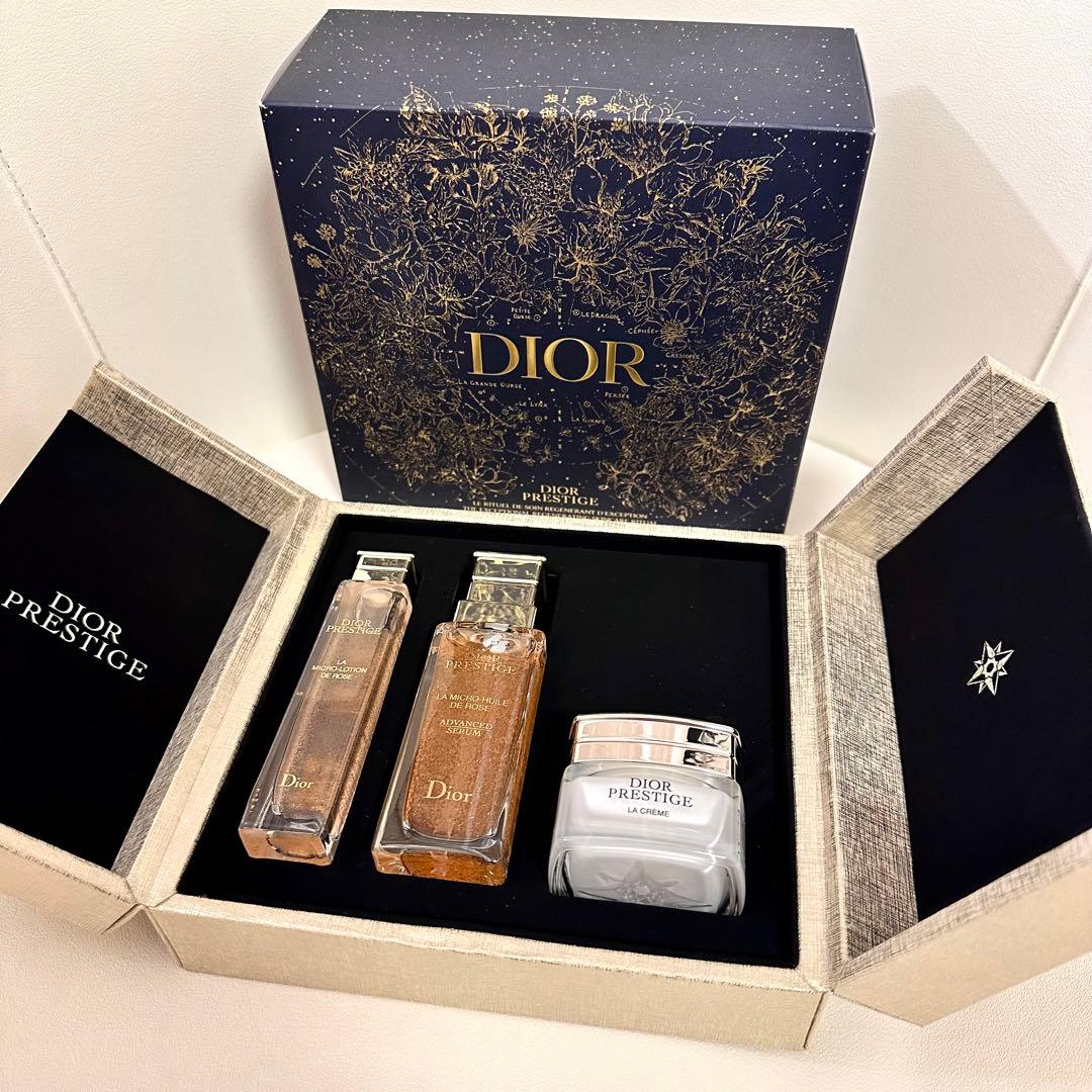 Dior プレステージマイクロユイルドローズ　ホリデーコフレ
