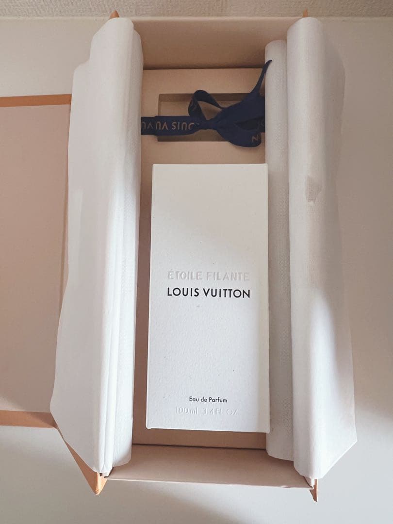 ヴィトン　香水空瓶