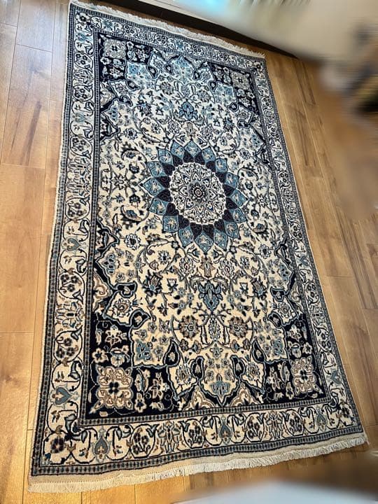 ヴィンテージラグ　絨毯　イラン　ナイン産　手織り　115×203