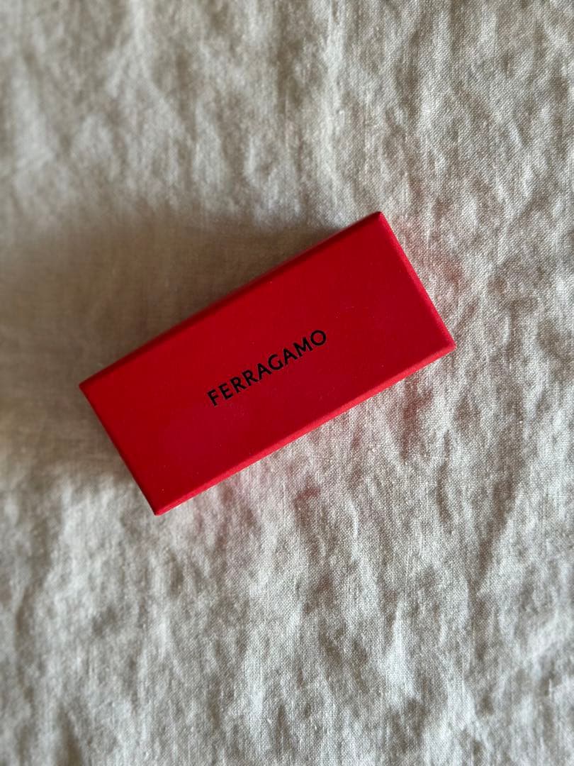 [yuuu.]FERRAGAMO ヘアアクセサリー