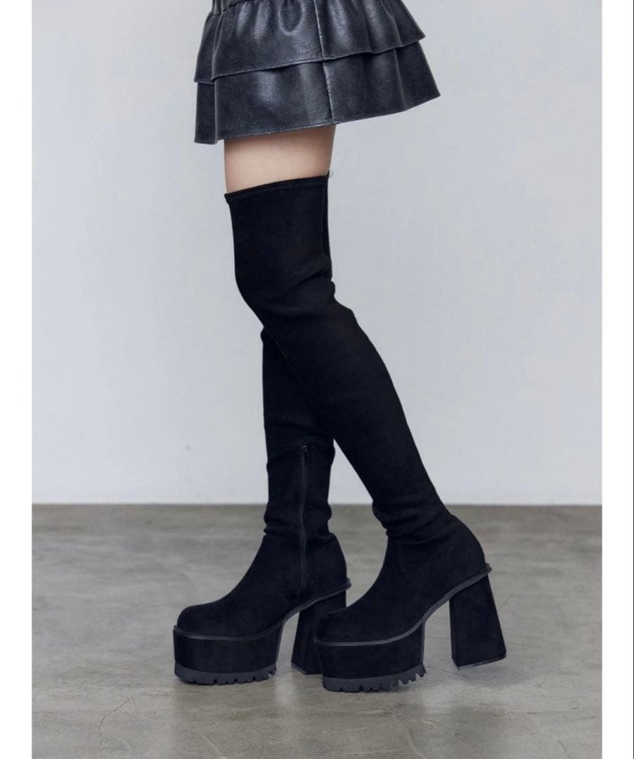 【新品未使用】EMODA‪‪❤︎‬スクエアフィットロングブーツ