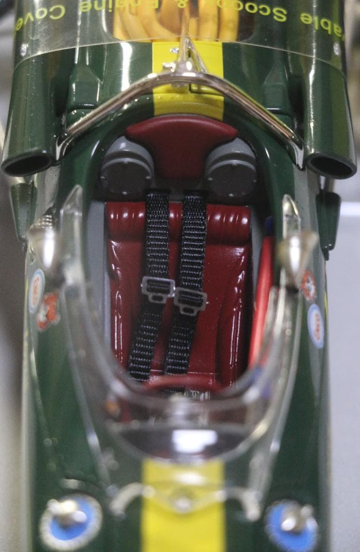 カルーセル１製　ロータス３８　1／１８　１９６５インディー５００優勝車Ｊクラーク