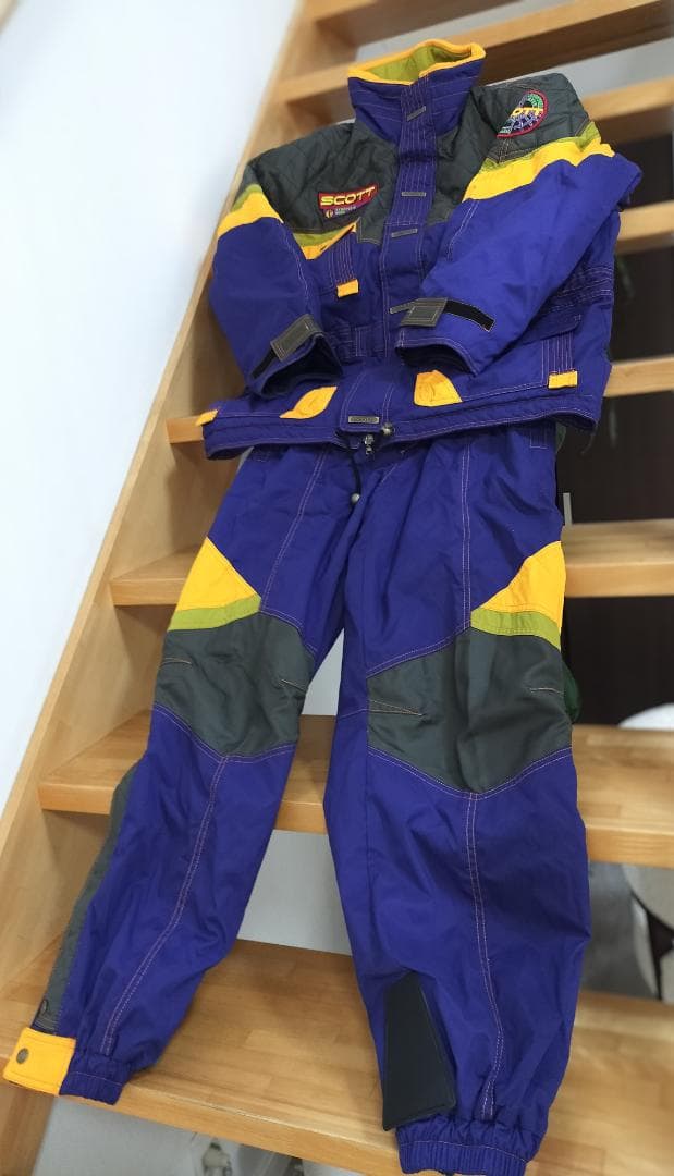 【新品未使用 希少】SCOTT ゴールドウイン製　スキーウェア上下セット　 L