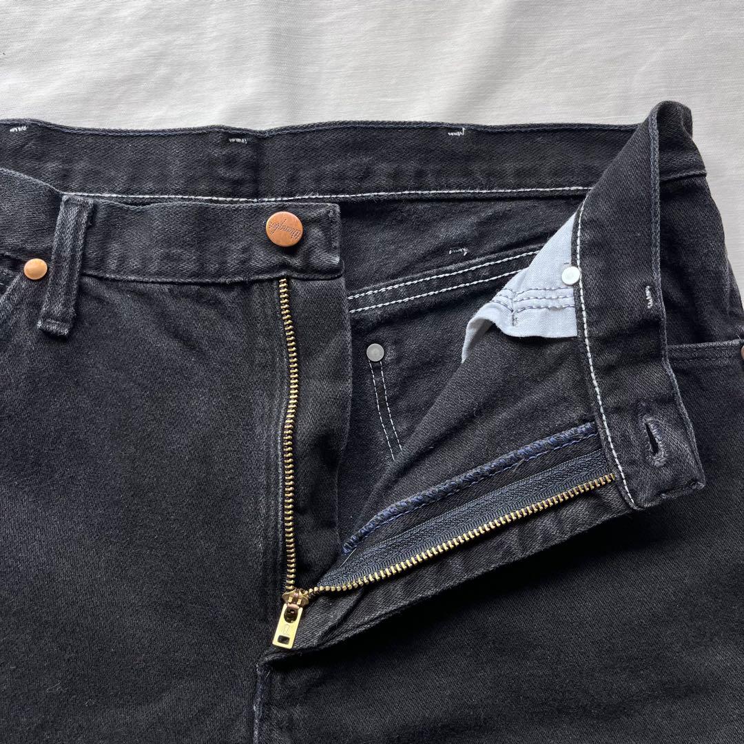 Wrangler 13MWZ ブラックデニムパンツ W32