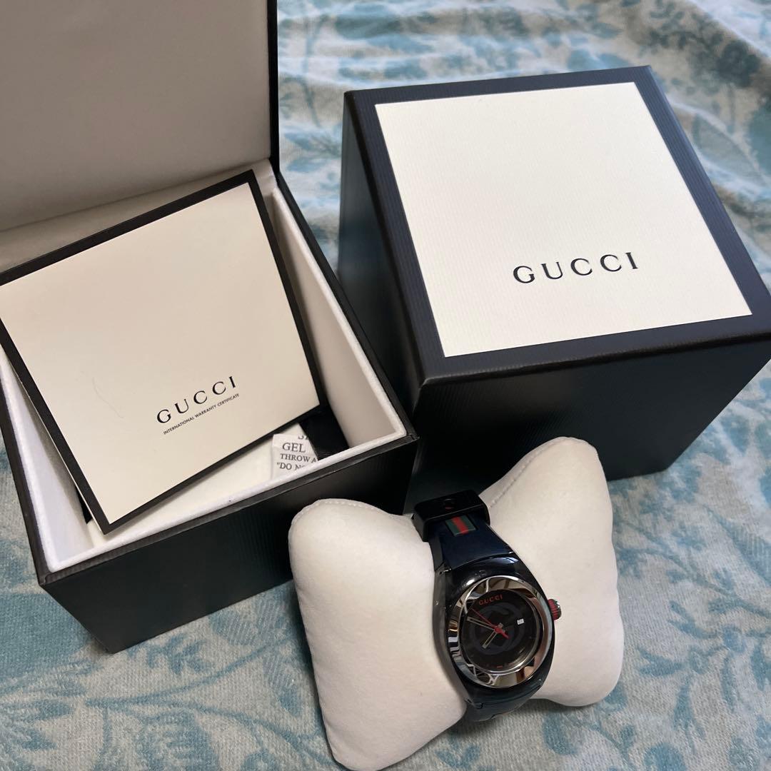GUCCI ラバー　腕時計　レディース　正規品　箱付き