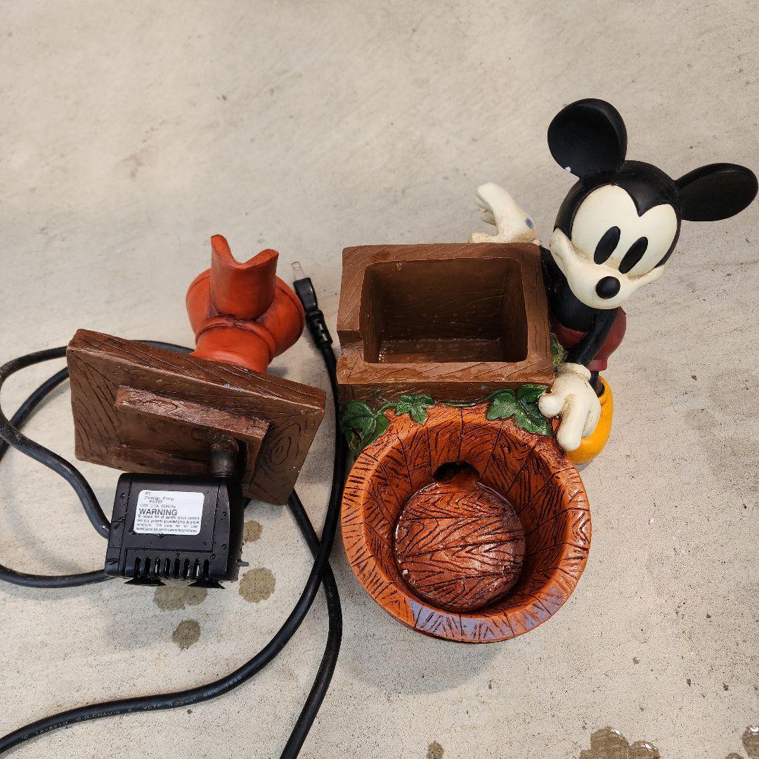 ミッキー　ガーデニング