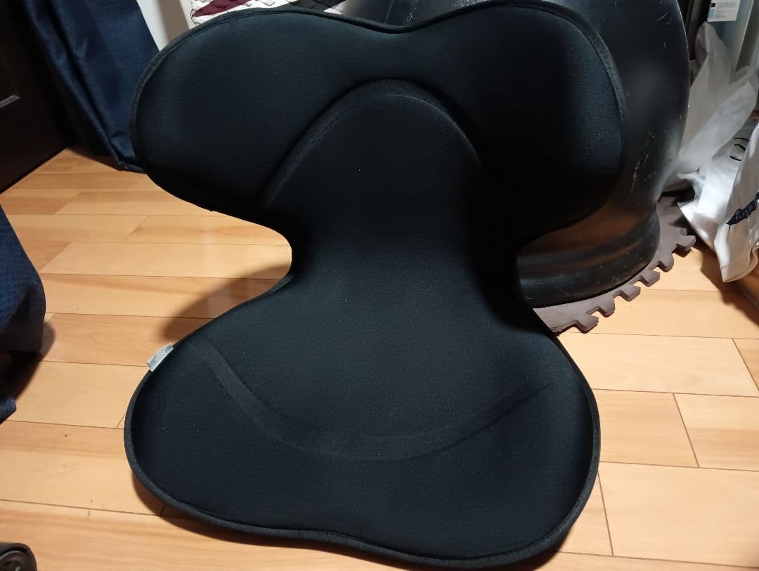 【美品】Style SMART MTG 姿勢矯正 骨盤サポートチェア 座椅子