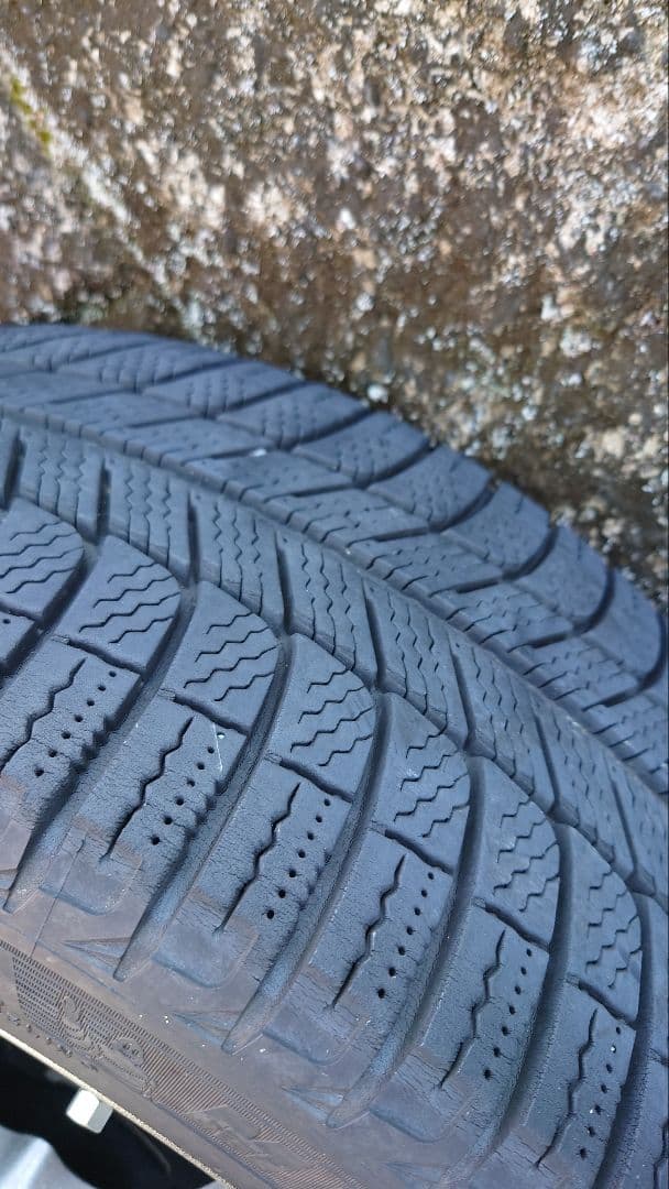 18インチ スタッドレス＆ホイールセット ミシュラン＋クロススピードプレミアム