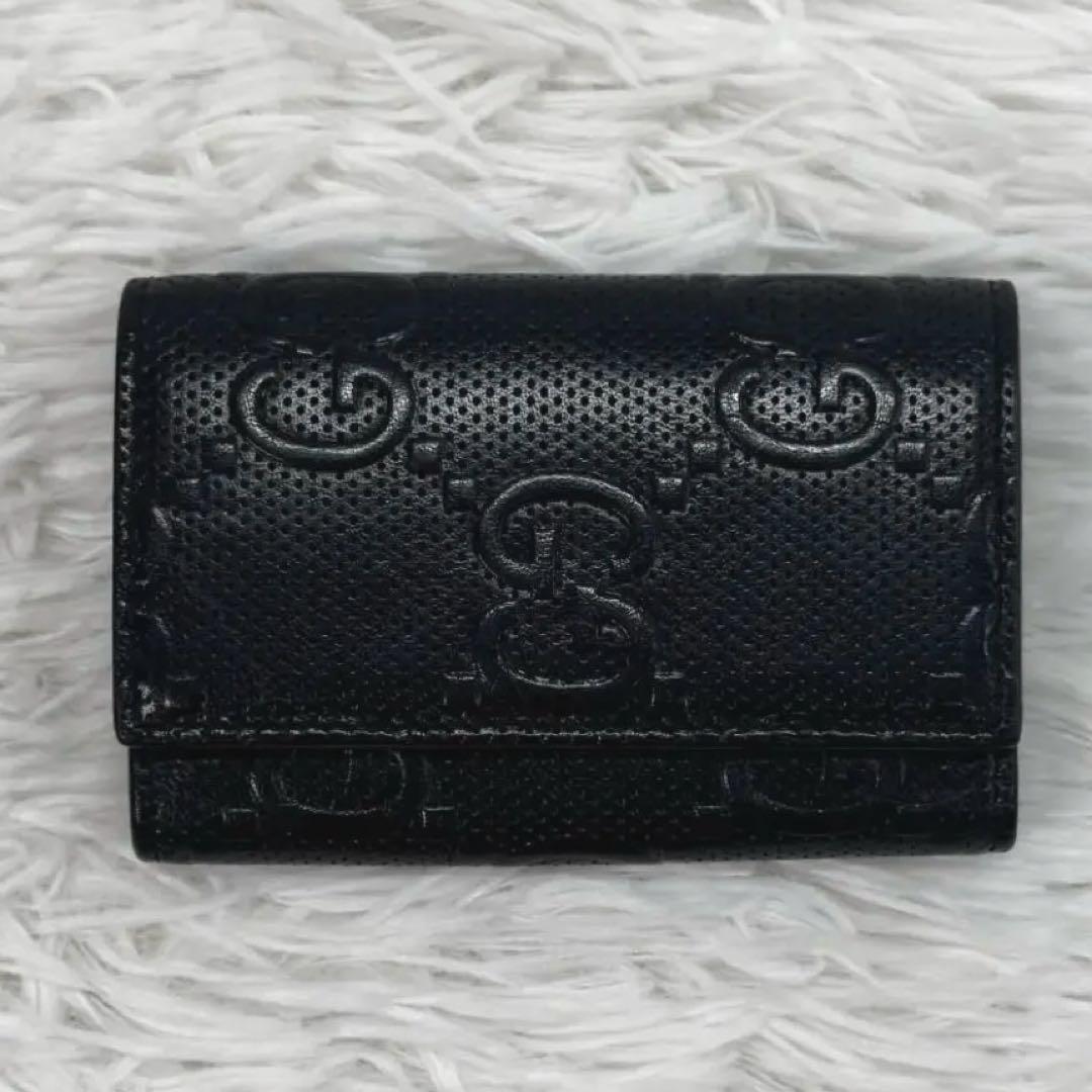 【極美品】グッチ 黒　GG エンボス　6連 キーケース GUCCI 箱付