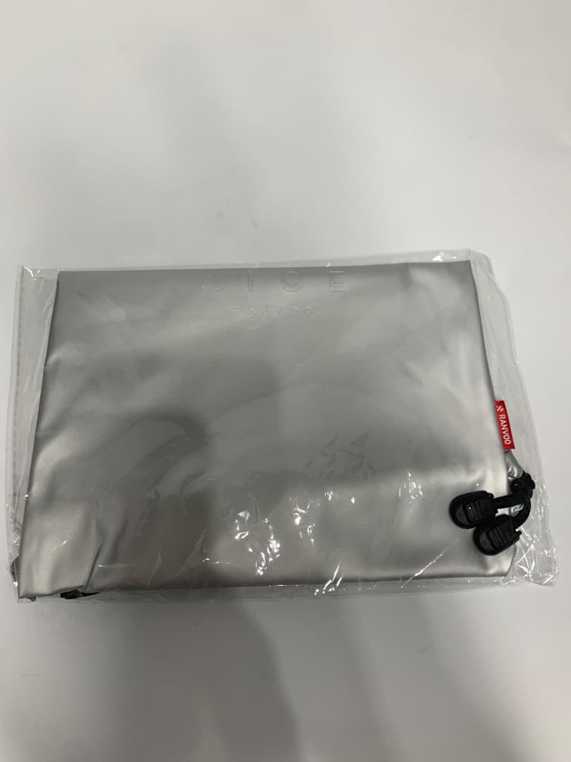 RANVOO ネッククーラー ホワイト 充電スタンド付き