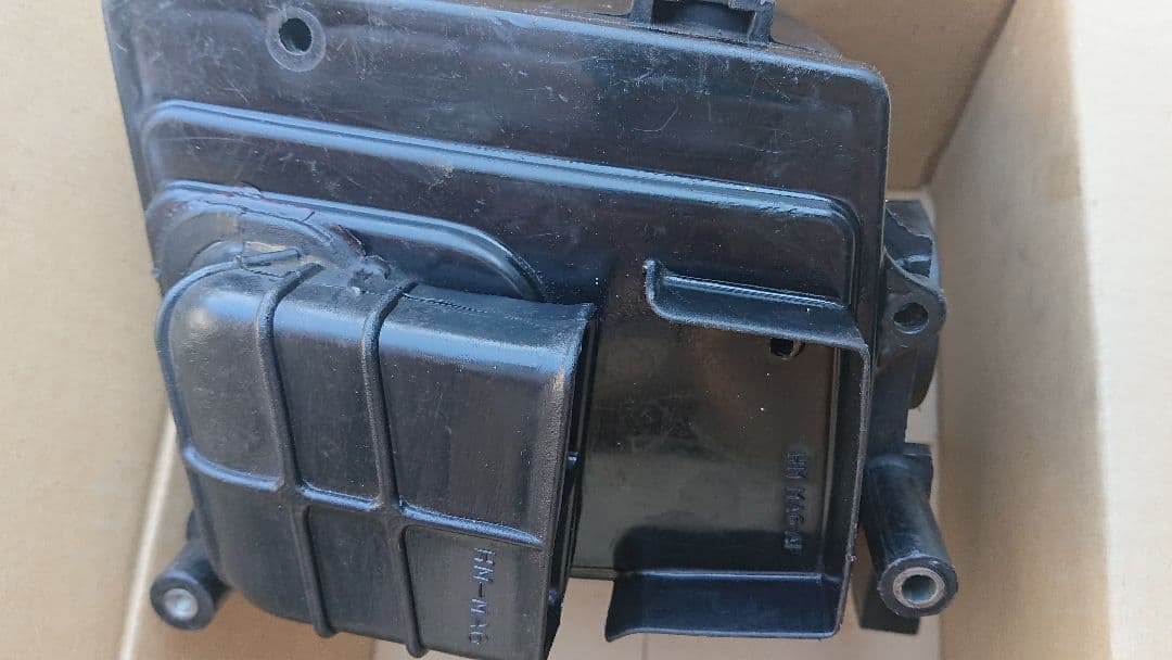 CBX400F NC07 エアクリ ボックス 廃盤 割無 バッテリーケース