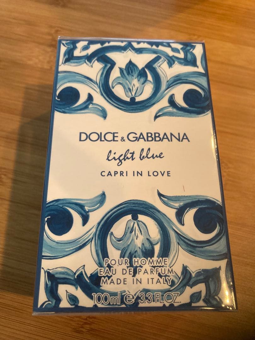 ドルチェ&ガッバーナ　ライトブルー　プールオム　カプリインラブ　オードパルファム
