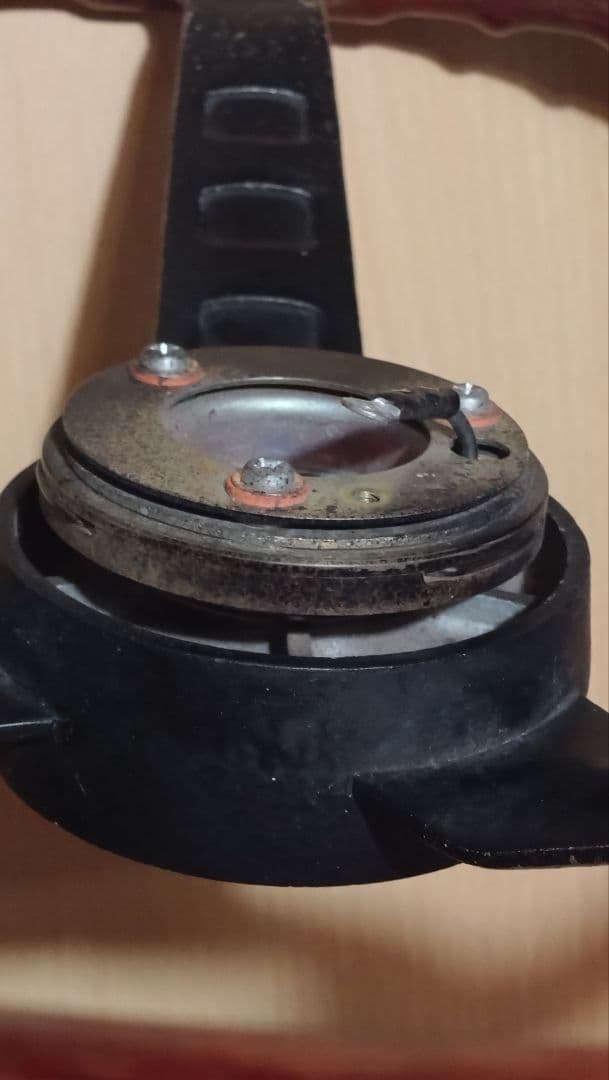 【ナオユ】フェアレディZ　Fairladyz　純正ステアリング旧タイプ