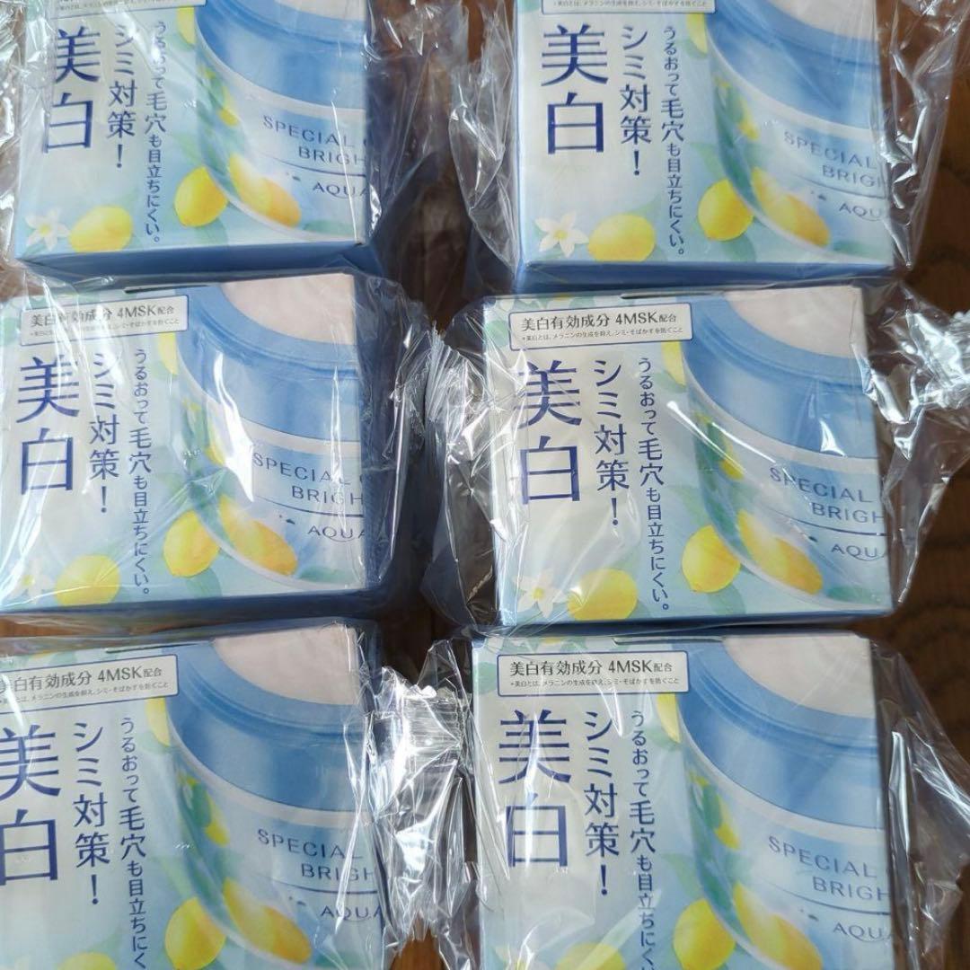 みぃ⑅◡̈* アクアレーベル　スペシャルジェルクリーム