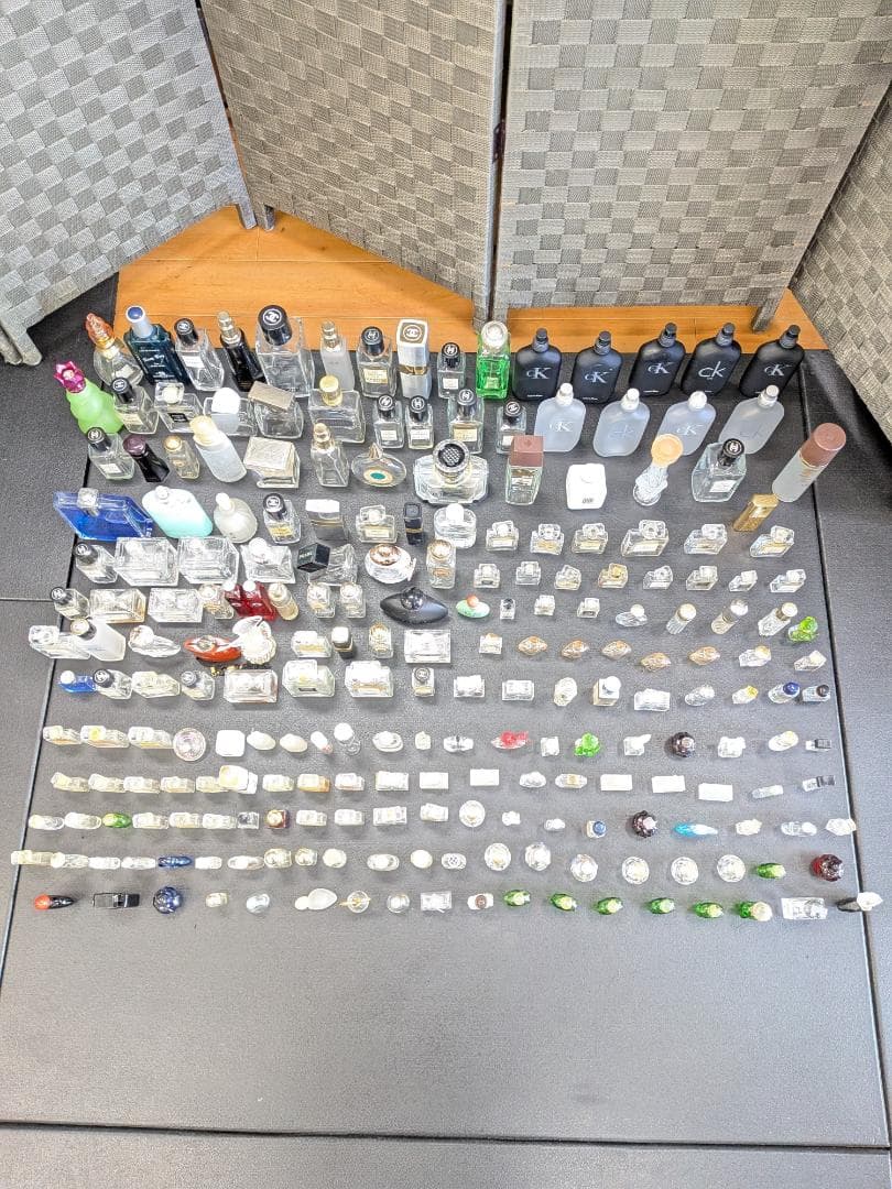 香水空き瓶224点まとめセット大量 シャネル 資生堂 エルメスイヴサンローラン他