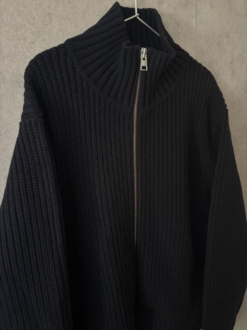 コス　COS　ファンネルネックニットウールジャケット