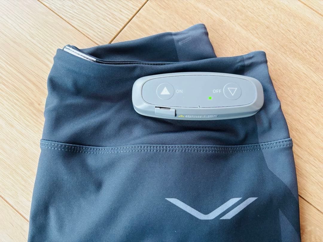 美品　シックスパッド　ヒップフィット　お尻エクササイズショーツ