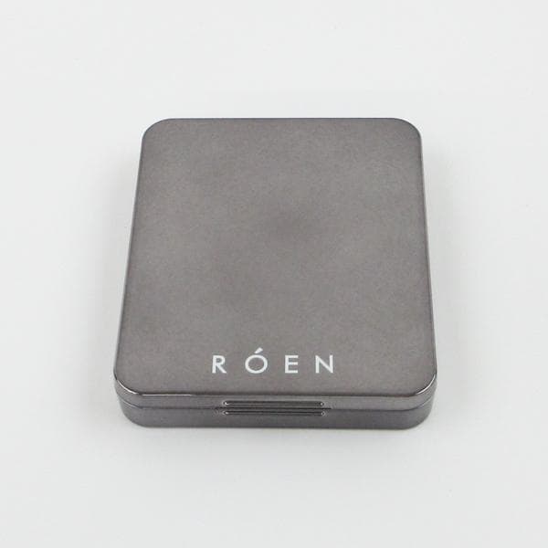 ロエンビューティー アイシャドウパレット　EYES ON ME