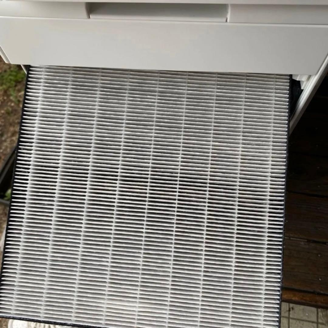 2022年製　ダイキン 空気清浄機 MC55Y-W ストリーマ空気清浄機 25畳