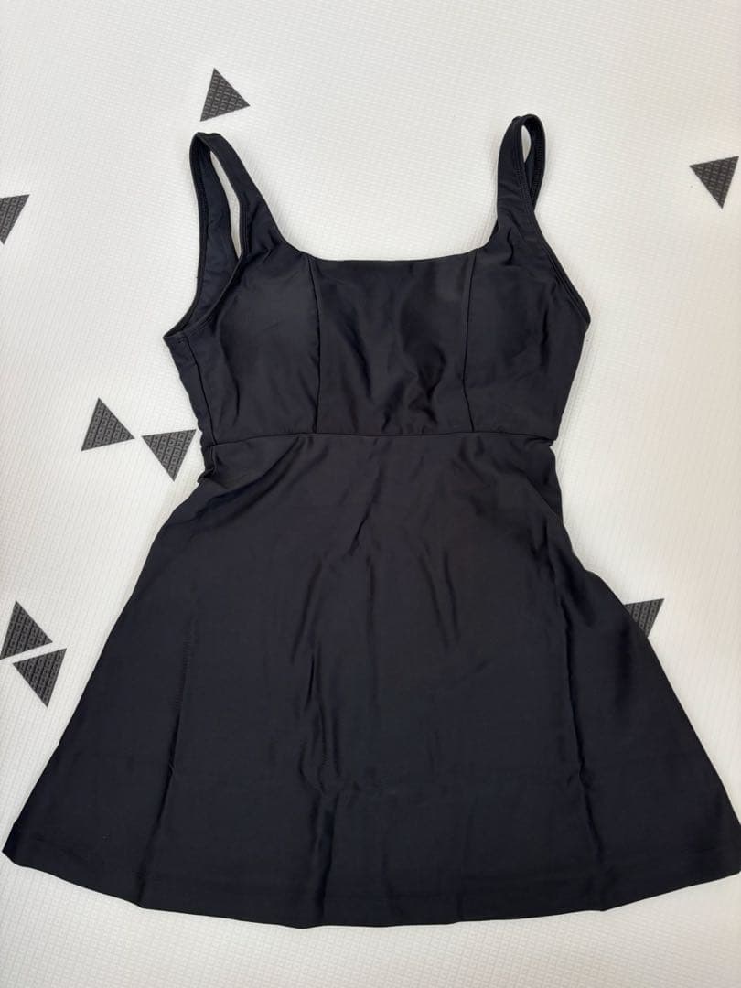 新品　CLANE FLARE DESIGN SEPARATE SWIMWEAR