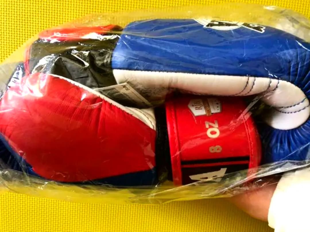 ボクシンググローブ キックボクシング グローブ