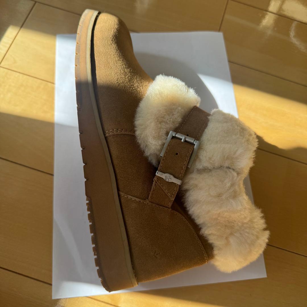 EMU Australia OXLEY FUR CUFF （CHESTNUT）