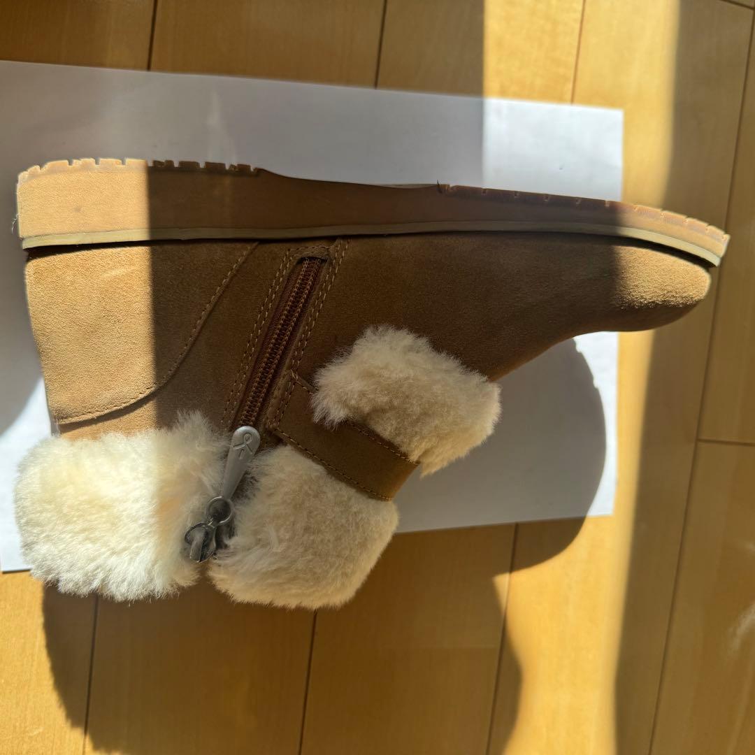 EMU Australia OXLEY FUR CUFF （CHESTNUT）