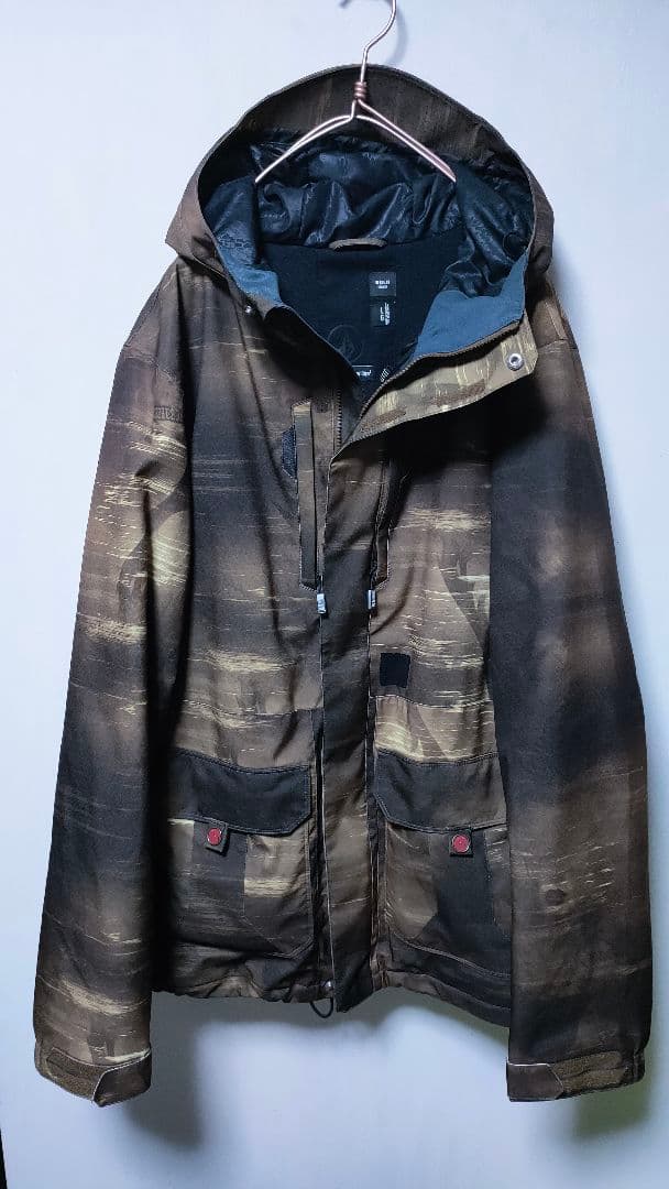 【ボルコム VOLCOM】スノーボードウェア 総柄 メンズL