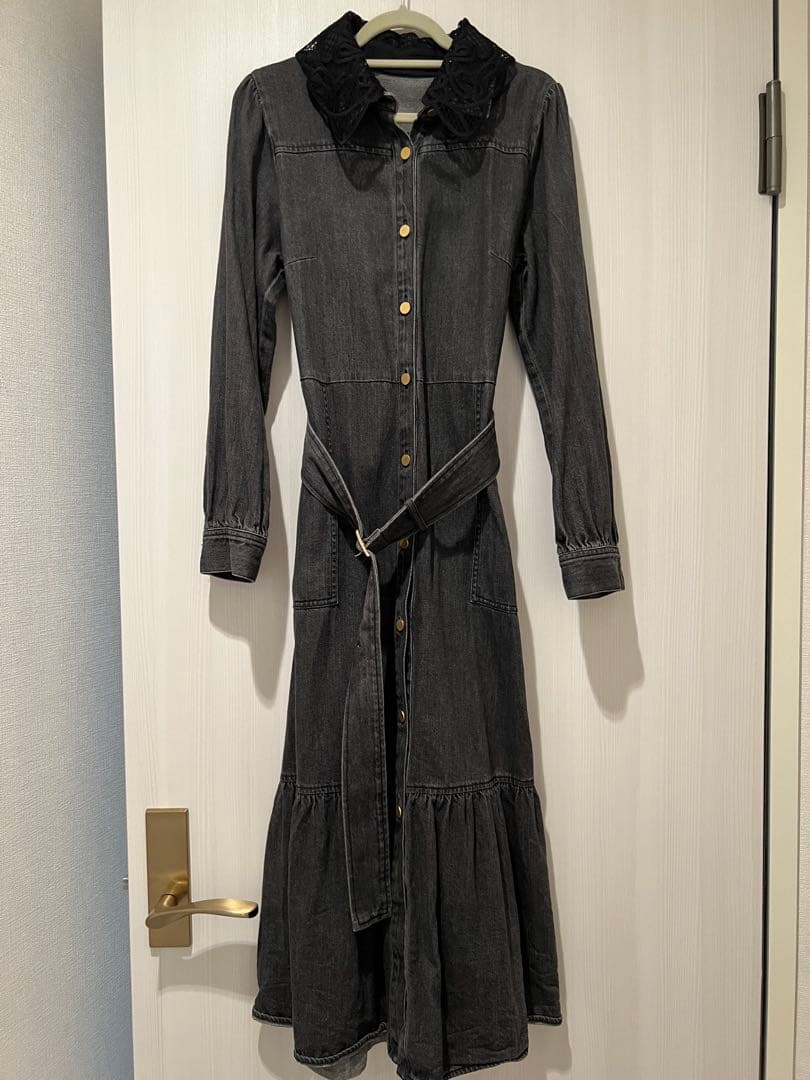 Diagram 刺繍襟　デニムワンピース