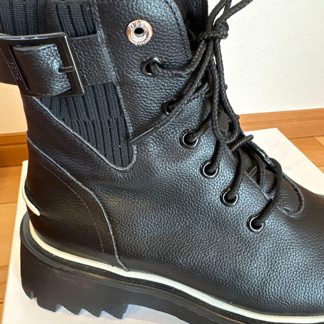 冬物セール　ブーツ　VEGE 紐ブーツ