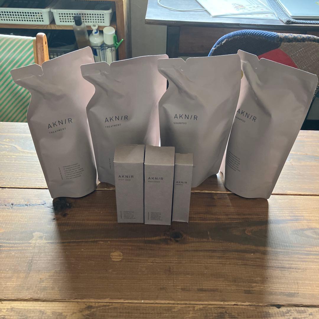 アクニー　梨花　りんか　リンカ　シャンプー　トリートメント　ヘアスカルプセラム