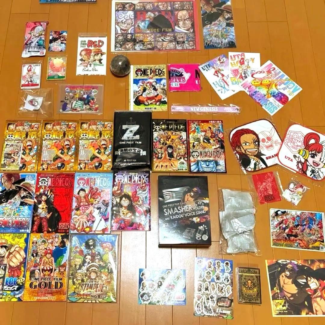 ワンピース　歴代映画入場特典＋歴代映画全15作パンフレットコンプリートセット