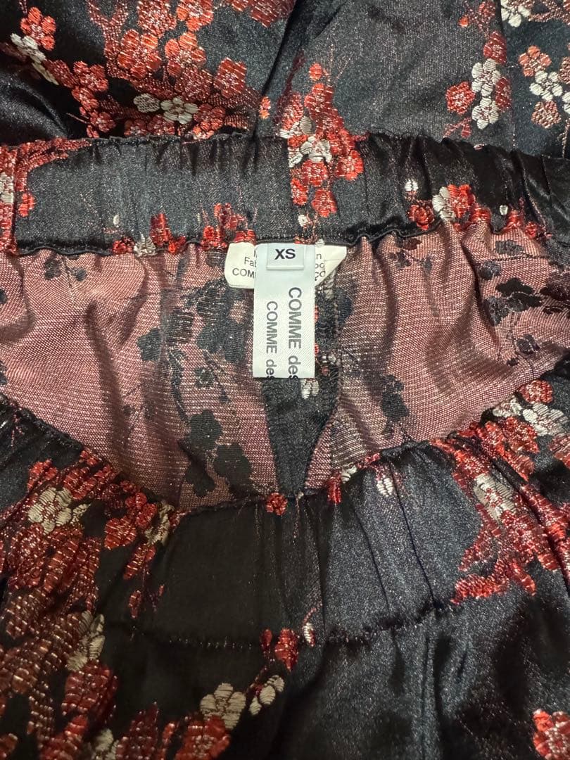 お値下げ受付ます！COMME des GARCONS コムコム　花柄パンツ