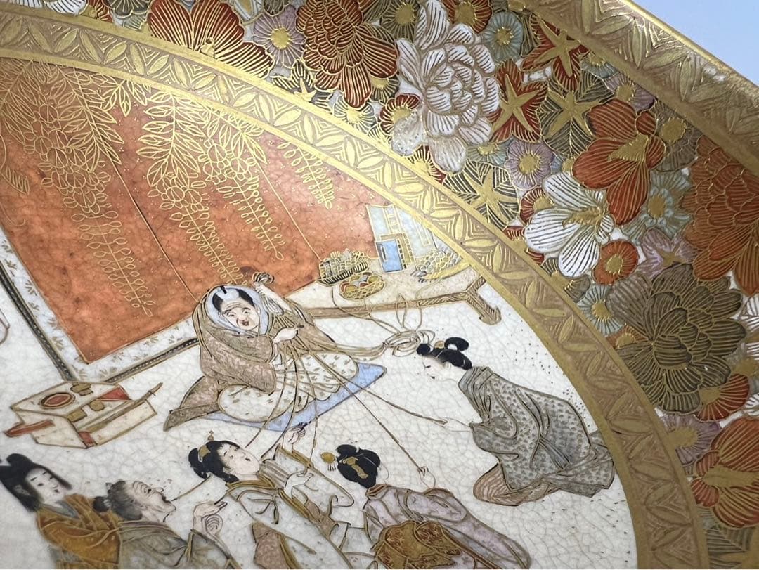 【錦光山】超絶技巧 薩摩 金蘭手 色絵 金彩 風俗図茶碗